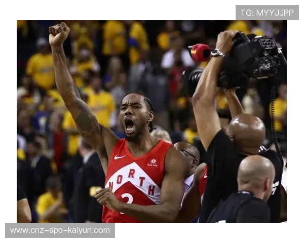 劳里顶住压力完成中远投，猛龙在主场笑纳胜利