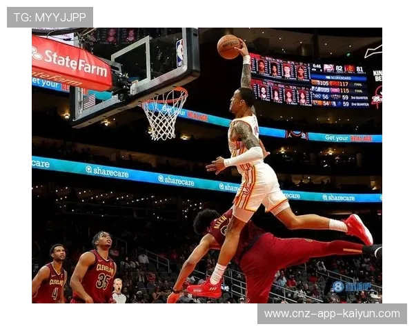 阿伦空接暴扣，骑士内线优势明显